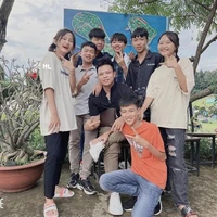 cả nhóm