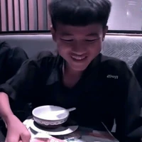 lêtrthật