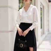 Lục Mi Hân-Mẹ cô