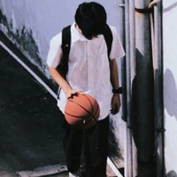 Mạc Kim Ngưu 『chauruss』