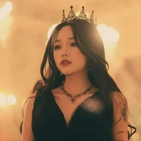 Chị Khánh