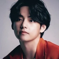 Kim Taehyung V (anh)
