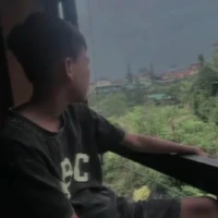 Thật