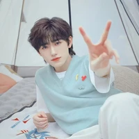 Tống Á Hiên (Cậu)