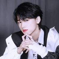 Tống Á Hiên { cậu }