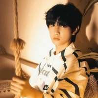 đồng vũ khôn"hắn "