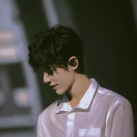 tiêu chiến " em "