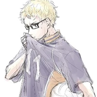 Tsukishima Kei ( năm nhất )