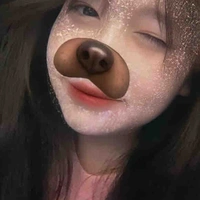 Võ Hoàng Yến Ngọc- trà xanh thik công 