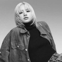 Lalisa Manobal [ Cô ]