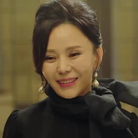 Mẹ kế Min Hyuk