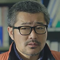 Đội trưởng Yook