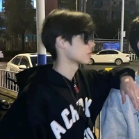 Hoàng Minh Thiên _nam9²/anh/Marcus