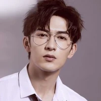 Minh Thần/Dư Minh