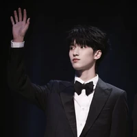 Nghiêm Hạo Tường