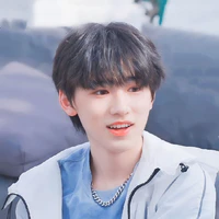 Tống Á Hiên