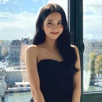 Kim jisoo ( Y)