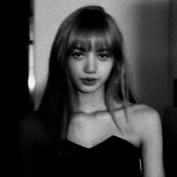 Lalisa Manoban(Cô)