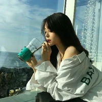 Hàn Bảo Hy [ Loyal - cô]