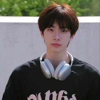 Lục Hàn Thiên-na9