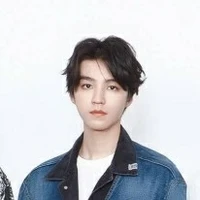 Vương Tuấn khải<VTK>