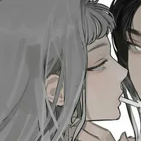 Sina Akine-33 tuổi