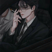 Alex(trợ lý của anh)