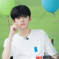 Tả Hàng ( cậu )