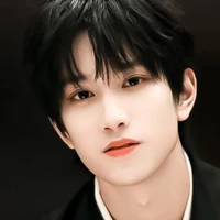 Ngao Tử Dật [ anh ]