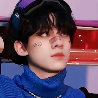 Tả Hàng [ anh ]