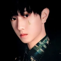 Đồng Vũ Khôn [ anh ]