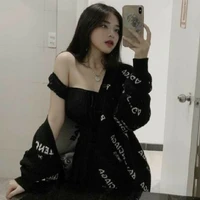 n9 Phạm Khánh Huyền bg lili