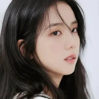 Kim Jisoo/em/