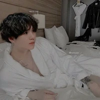 Min Suga_Anh