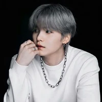 Min Yoongi _Hắn