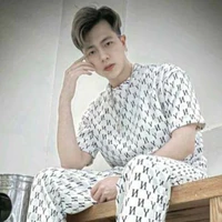 Hoài Việt