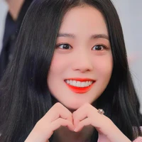 Kim Jisoo [ em ]