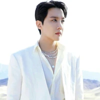 Park Hoseok (Em Trai Nàng)