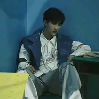 Dư Vũ Hàm