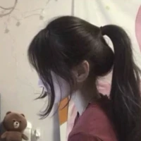 Phạm Thái Nga_cô