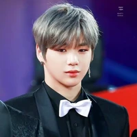 Kang Daniel (Hắn)