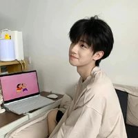 Trương Vĩ Phong ( bot)