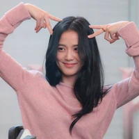 Kim Jisoo - Chị (Bạn thân của cô)