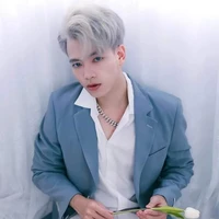 hoài Việt