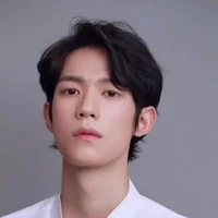 Giáo Hoàng (YQCB_HIEROPHANT)