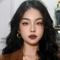 Lyly-quản lý