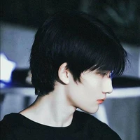 Dư Hàm