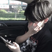 Hạo Định Thành (anh hai cô)