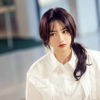 Kim Dương/bạn thân nu9