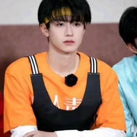 Chu Chí Hâm / anh/